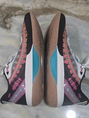 NEW ANTA Shockwave 6 Pro Shoes Sz 15 Catching Dreams NEW Superfeet Green Insole